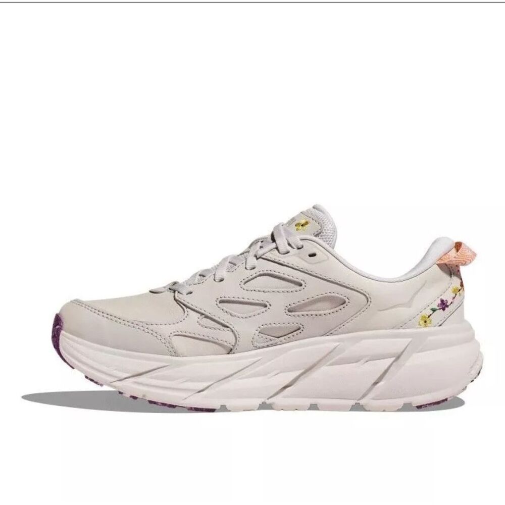 Women's Hoka One Clifton
L Vibrant Bloom